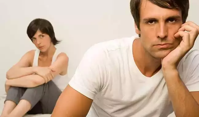 L'uomo si trova ad affrontare una scarsa potenza e non è capace di intimità